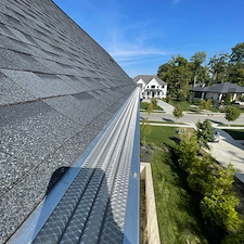 Gutter-protection-in-Zionsville-Indiana 1