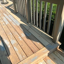 Top-notch-deck-repairs-and-strip-and-stain-back-to-it-natural-beauty-in-Indianapolis-Indiana 2