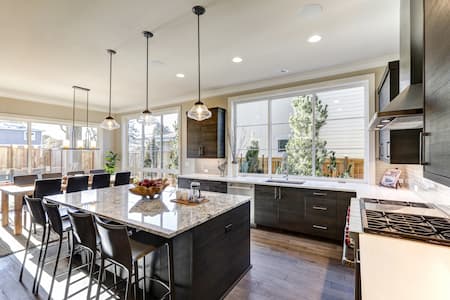 Kitchen Countertops Thumbnail